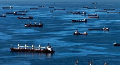 Petrol Tankerleri Türk Boğazlarında Kaldı! Bir Günde 50 Bin Dolar Zarar!