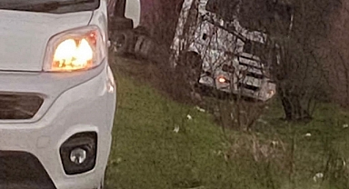 Akyazı'da Trafik Kazası: 1 Ağır Yaralı