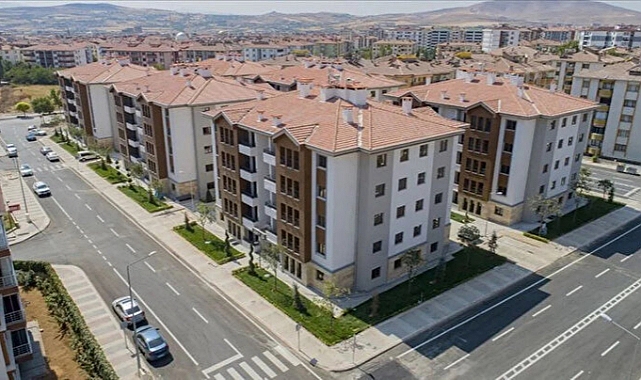 Bakan Kurum, Orta Gelirliye 'İlk Ev' Projesinin Detaylarını Açıkladı! Peşinat Ödenecek Mi? Ödeme Planı Nasıl Yapılacak? İşte Detaylar...