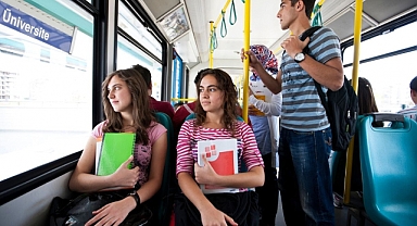 Bakan Yanık Açıkladı! Öğrencilere Ulaşım Desteği Verilecek
