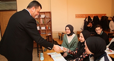 Başkan Soykan’dan Öğrencilere Büyük Jest