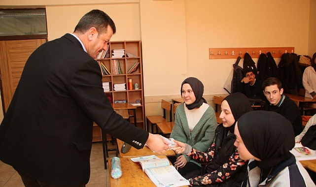 Başkan Soykan’dan Öğrencilere Büyük Jest