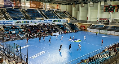 Büyükşehir Hentbol Galibiyet İçin Parkeye Çıkıyor
