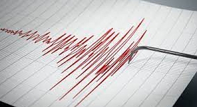 Ege'de Korkutan Deprem!