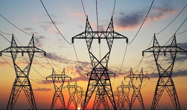 EPDK Duyurdu: Sanayi Elektriğine Yüzde 12 İndirim Geliyor
