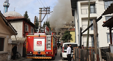 Erenler'de Yangın Paniği!