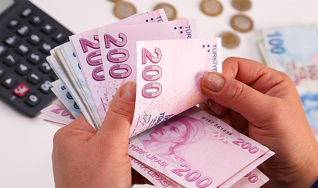 Memurlara Müjde: 15 Ocak'ta Alacakları Maaş Zammı Daha Yüksek Olacak! İşte Detaylar