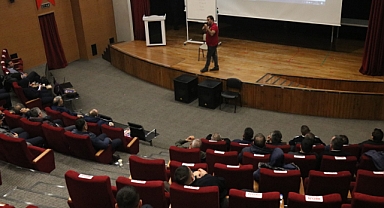 Otobüs Şoförlerine Eğitim Verildi