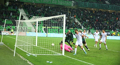 Sakaryaspor'da Gol Yükünü Yabancılar Sırtlıyor