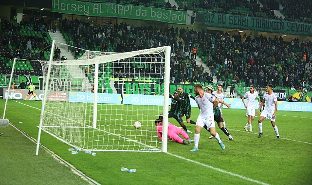 Sakaryaspor'da Gol Yükünü Yabancılar Sırtlıyor
