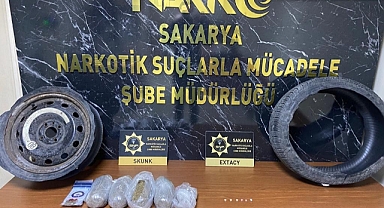 Stepne Lastiğinin İçinden Uyuşturucu Madde Çıktı