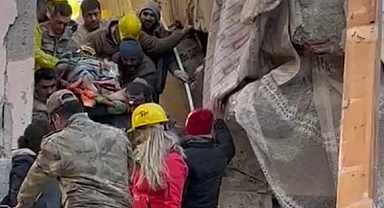 84 Saat Sonra Mucize Kurtuluş! 6 Kişilik Aile Kurtarıldı