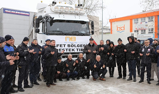Arifiye'den Deprem Bölgesine 16 Tır Yardım Gönderildi