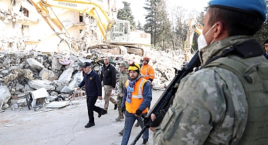 Bakan Akar'dan 'Asker Kışladan Geç Çıkarıldı' İddialarına Sert Tepki