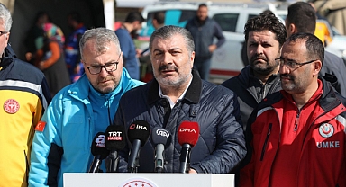 Bakan Koca'dan Bulaşıcı Hastalık Açıklaması: Salgın Riski Kontrol Altında
