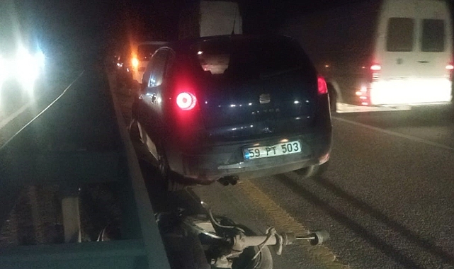 D-650’de Kontrolden Çıkan Otomobil Bariyerlere Çarptı