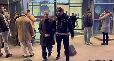 Depremde Yerle Bir Olmuştu! O Apartmanın Şefi Yakalandı