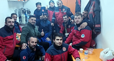 Enkaz Altında Sigara ve Keser İstedi