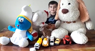 Evlerindeki Oyuncakları Depremzede Çocuklar İçin Gönderdiler