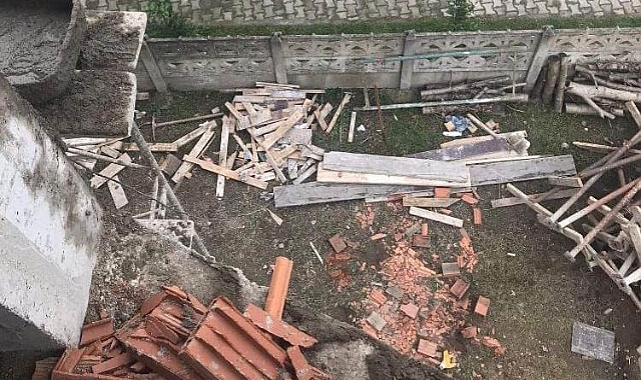 İnşaatın 3'üncü Katından Düştü, Hastanede Hayatını Kaybetti