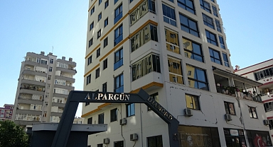 O Müteahhitlerin Yaptığı Binaların Hepsi Depremde Hasar Aldı! Gözaltı İşlemleri Devam Ediyor!