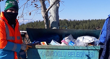 Serdivan Belediyesi Temizlik İşleri Ekipleri Deprem Bölgesinde