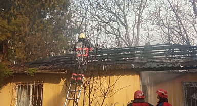 Tek Katlı Evde Çıkan Yangın Söndürüldü