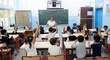 Türkiye'de Okullar 1 Hafta Tatil Edildi