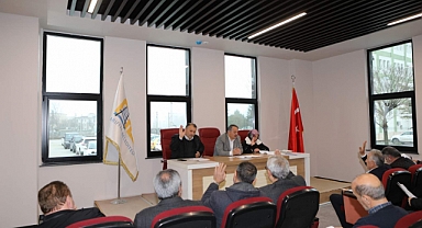 Arifiye Belediyesi Yeni Hizmet Binasında İlk Meclis Toplantısını Gerçekleştirdi