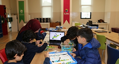 Bilim ve Teknoloji Haftasında Milli Araçlar Robotikle Buluştu