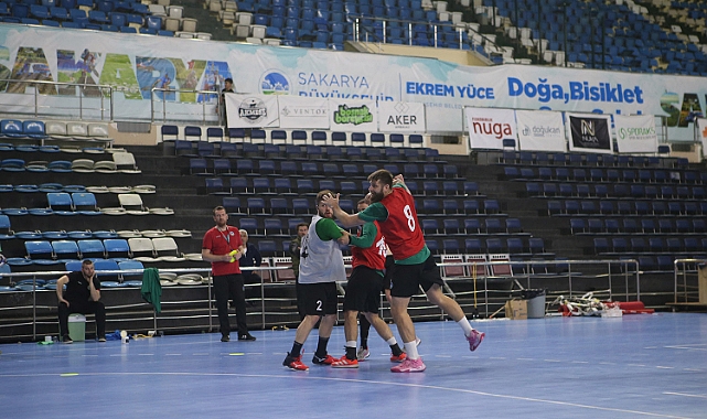 Büyükşehir Hentbolda Hedef Türkiye Kupası'nı Kazanmak