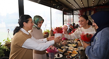 Kadın Çalışanlarımız Baş Tacımız