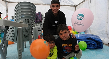 Kurdukları Oyun Alanlarıyla Çocukların Yüzünde Tebessüm Oluşturdular