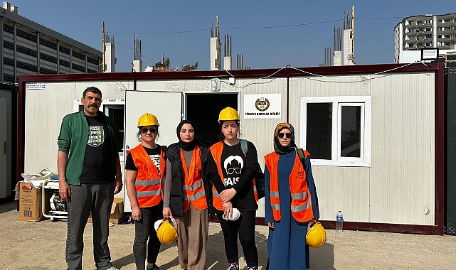 Sakarya Barosu Gönüllüleri Hatay'a Gitti