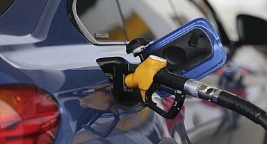 Motorin Fiyat Tarifesi Değişti: Benzinden Sonra Mazot da Zamlandı…