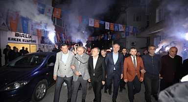 Adapazarı’ndan Tek Ses: Doğrusu AK Parti
