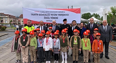 Serdivan Trafik Park'ta Karayolları Trafik Haftası Kutlandı