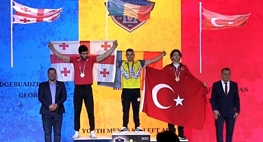 Bilek Güreşinde Avrupa 3'ncülüğü Büyükşehir'in
