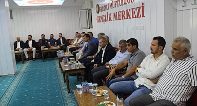Ferizli’de Protokol Ve Halk Bayramlaştı
