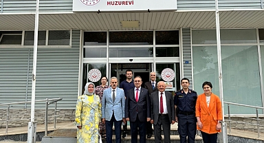Hendek'te İlçe Protokolü Bayramlaştı