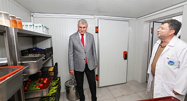 Büyükşehir Bir El, Bir Nefes: “Komşusu Açken Tok Yatan, Bizden Değildir”