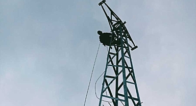 Elektrik Direğinden Düşen İşçi Hayatını Kaybetti