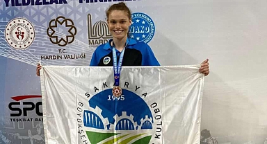 Kick Boks’ta Türkiye Şampiyonu Büyükşehir’den