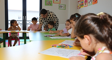 Serdivan Çocuk Akademisi’nde Yaz Okulu Devam EdiyorSerdivan Çocuk Akademisi’nde Yaz Okulu Devam Ediyor