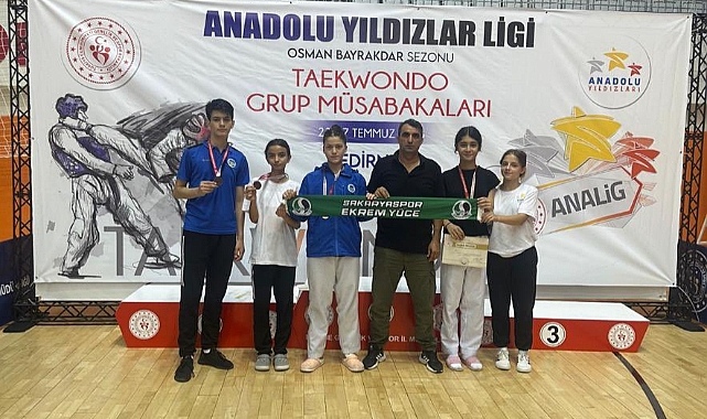 Büyükşehir’in Taekwondo Sporcuları Yarı Finalde