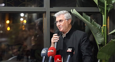 “Şiir Hissetmek, Kalbe Dokunmaktır”