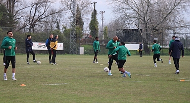 Sakaryaspor 10 Maçtır Mağlup Olmadı: Ezeli Rakibini Yenmek İçin Sahaya Çıkacak