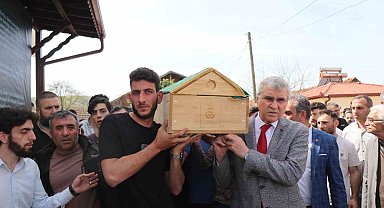 Balkondan Düşen Çocuğa Acı Veda