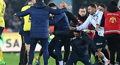 Derbi Sonrası Canlı Yayında İsyan Etti!