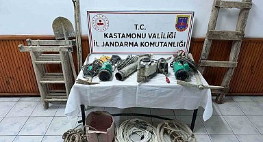 Kaçak Kazıya Jandarma Şoku